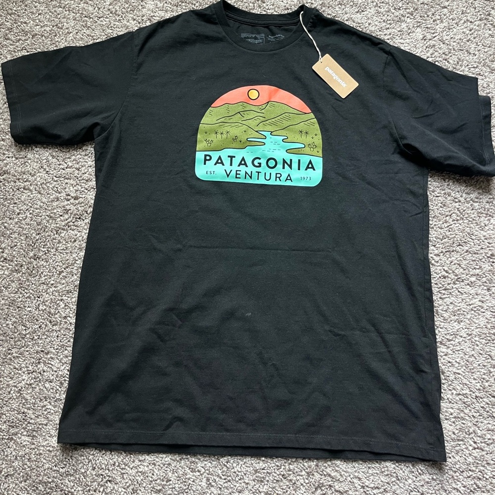 NWT Patagonia Ventura Black Men’s Medium Short Sleeve Tee